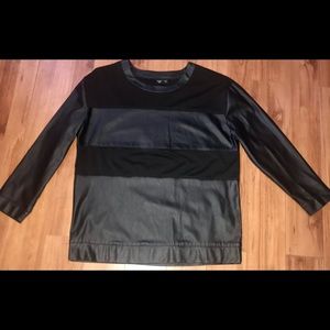 Women’s Top